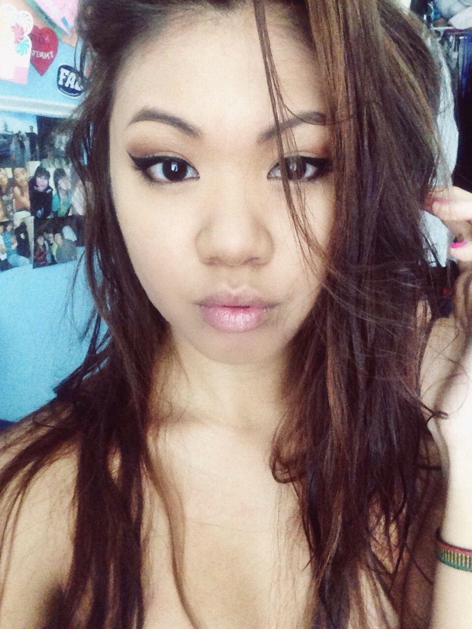 my-deartina:Good morning. Let’s make today a good day.