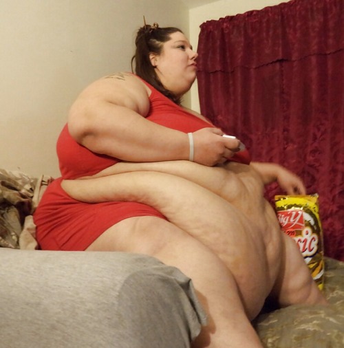 foodism69: Fat Lazy Blob