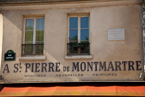 Storefront on Flickr.Via Flickr: A shop found in Montmartre, Paris, France.