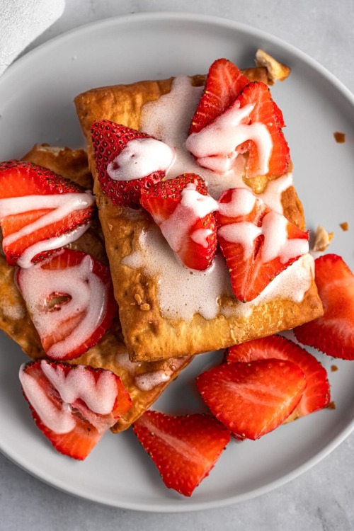 fullcravings: How to make Air Fried Toaster Strudel