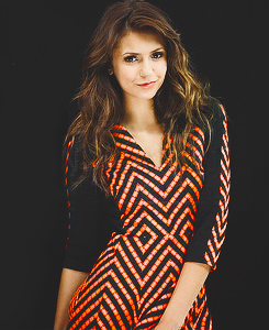 salvatore-vampire:  Nina Dobrev - SDCC 2013 photoshoot 