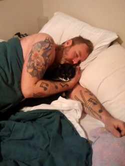 I totally forgot I took this super cute picture of Daddy cuddling Fuzz @thedoghouse09