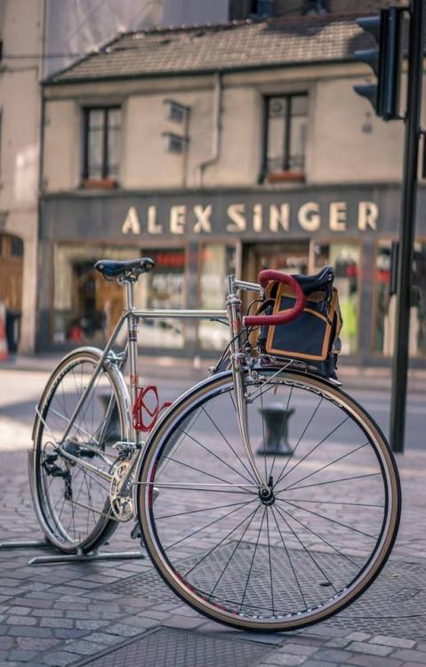 thecyclinglife: Cycles Alex Singer