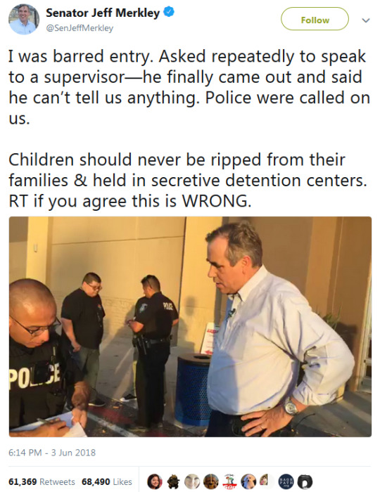 Sen. Jeff Merkley denied entry to immigrant detention center