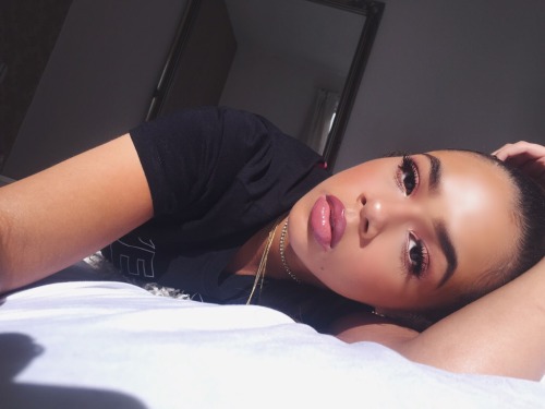 rosyy-coosy:  IG: bogicevicmilica 💁