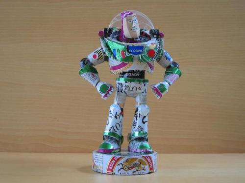 mymodernmet:  Japanese artist Makaon transforms discarded aluminum cans into delightful sculptures of iconic characters like Mario, Yoshi, Pikachu, and others. 