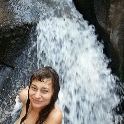 naturalswimmingspirit:  River shower! Mountains!
