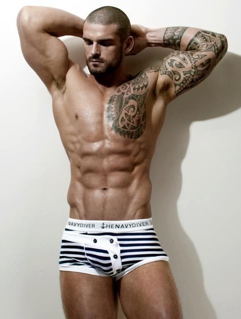 tumblinwithhotties:  Stuart Reardon