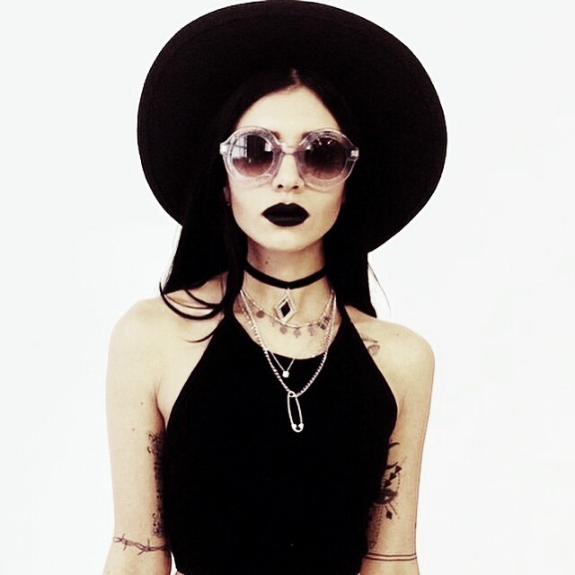 socialpsychopathblr:  Hanna Beth