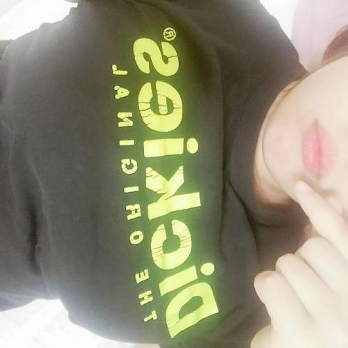 fuxksua: 팔로워는 언제 생기는고야 ,,  섹쓰 얘기 하구시퍼 〰〰