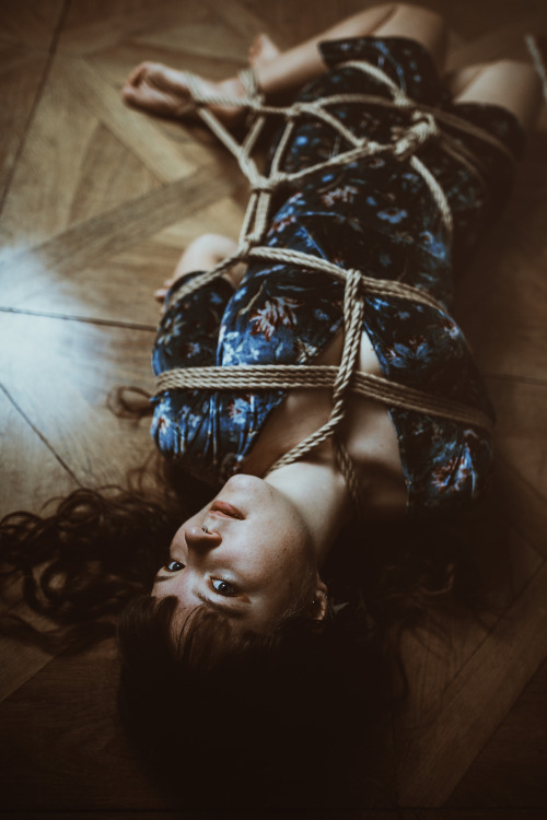 elenastrawberry: laura &lt;3 ropes by me 