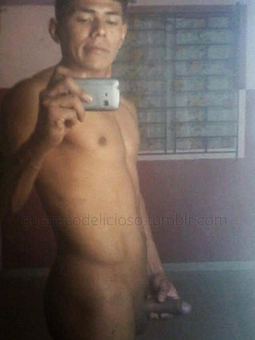 Porn photo guanacodelicioso:  Erick un lindo bailarín