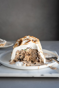 sweetoothgirl:  Oreo &amp; peppermint crisp ice cream