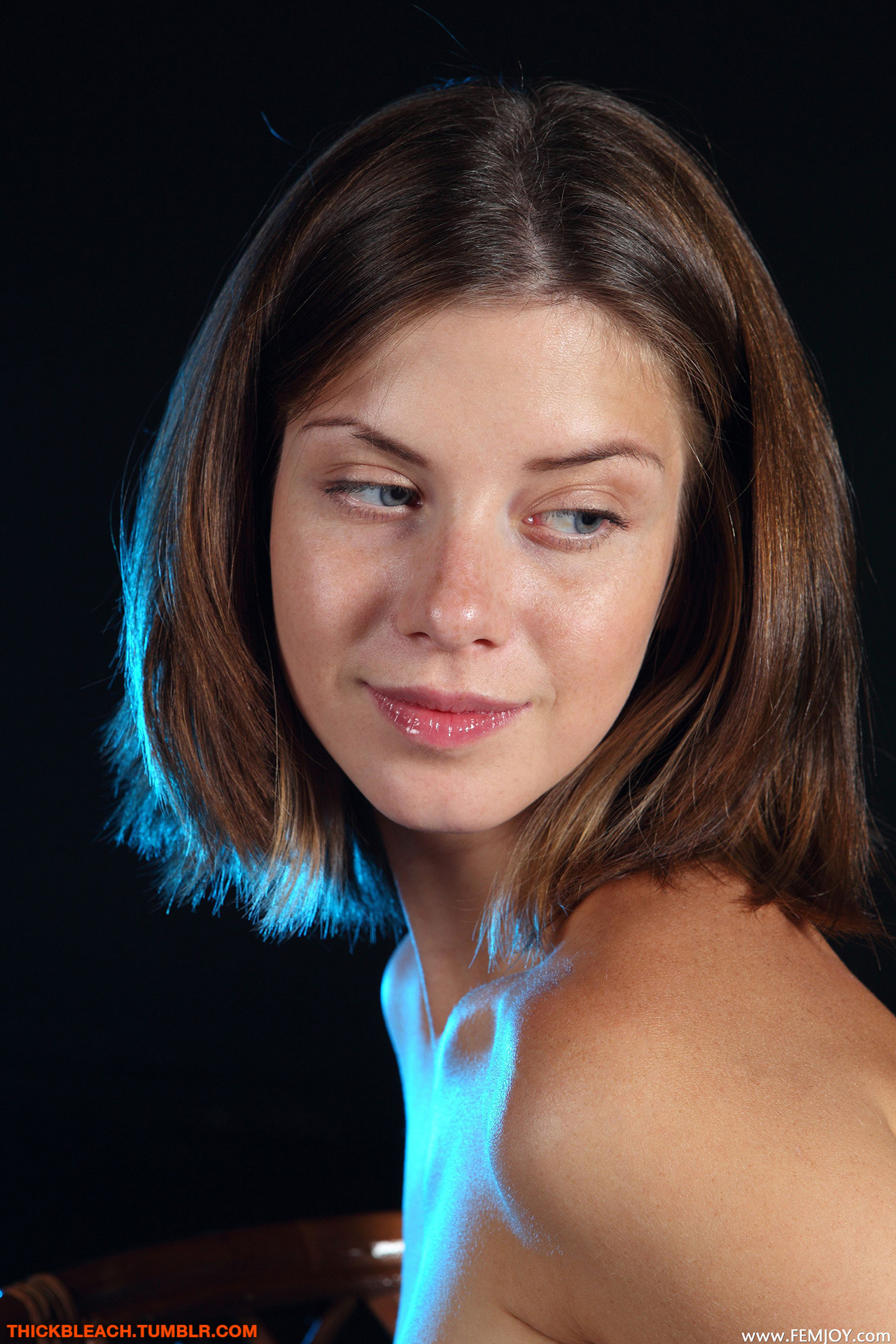 thickbleach:  Danica, Populus-alba #3.