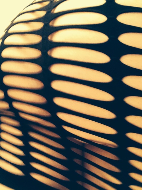 buzzingbre:  Playing dress up!