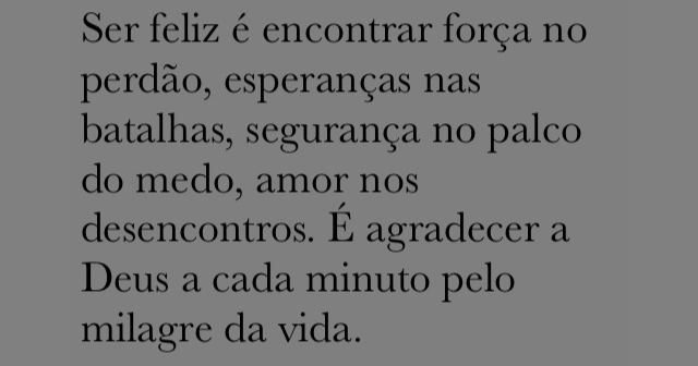Aos Meus Olhos