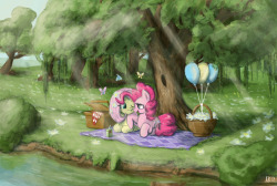 askfluttershyandpinkiepie:  king-kakapo:  November 16-19, 2013. Birthday art for Speccysy, mod for Ask Fluttershy and Pinkie Pie. B-day’s on November 20, if my checks are correct. This picture went through a multitude of revisions. It still doesn’t