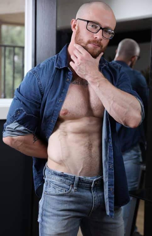 furryscruffynuggle:  