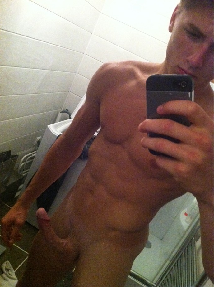 frenchies-lads:  Shine Pierre ! 