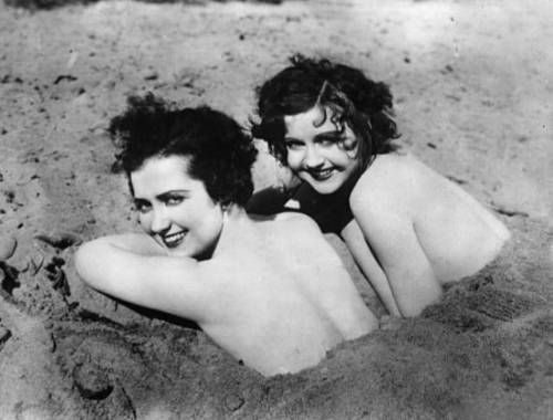 Nancy Carroll &amp; Doris Hill Nudes &amp; Noises  