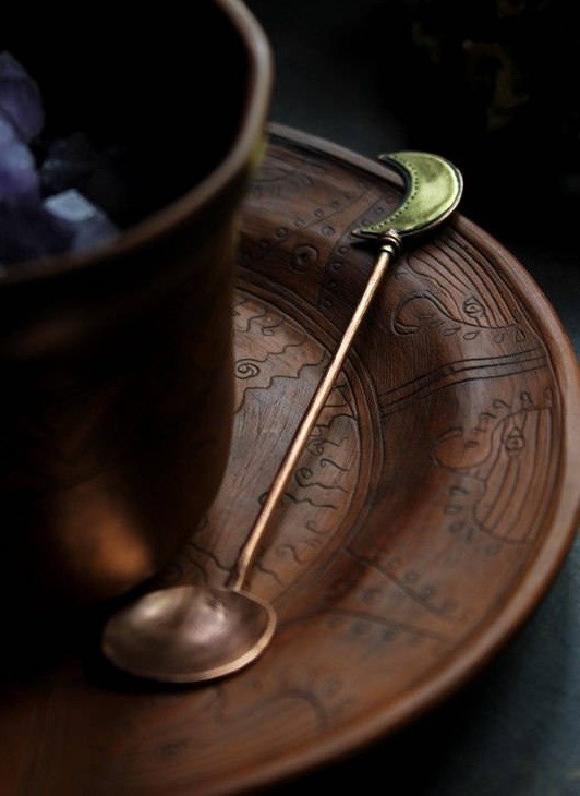 sosuperawesome:  Magic Spoons by Lunar Alchemy Store on Etsy