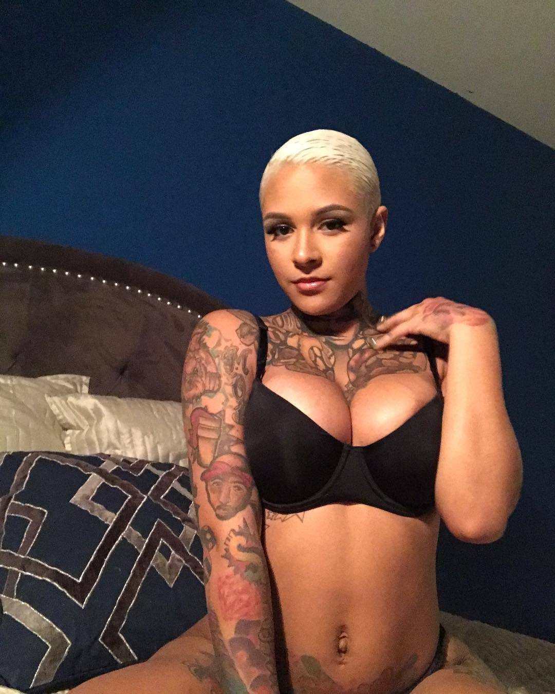 sexyybeauties:  Bitchesluvgigi