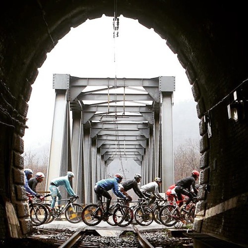 bikes-bridges-beer:Explore #myspinlister #spinlister #moacycling #cycling #repost #bike #ride #renta