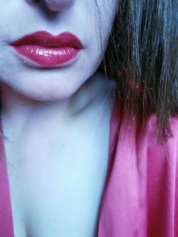 brujitalove:Red lips 👄👄