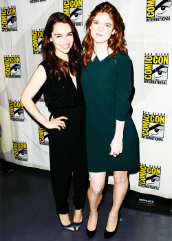 roselesliesource:  Rose Leslie and Emilia