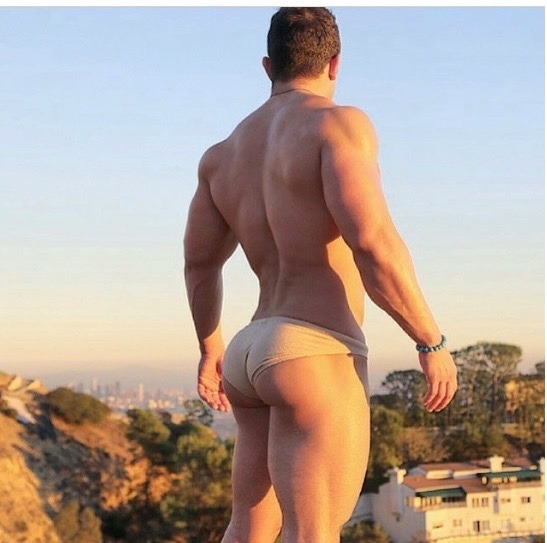 Bi Massage Guy