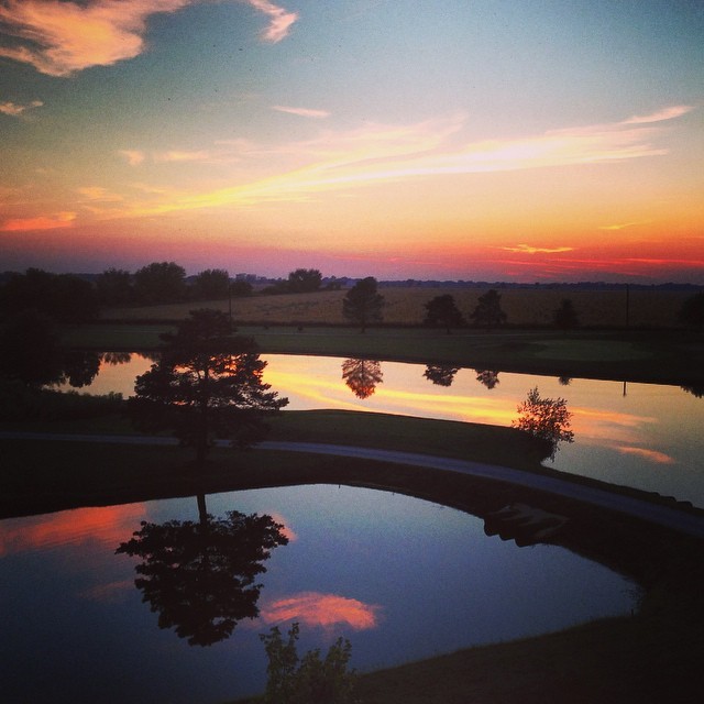 tylerknott:  I’ve seen the sun fall behind mountains stacked high I’ve seen it