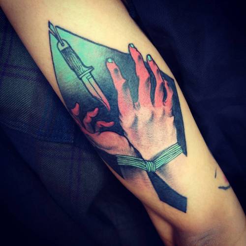 gaksdesigns:Sydney based tattoo artist Onnie O'Leary