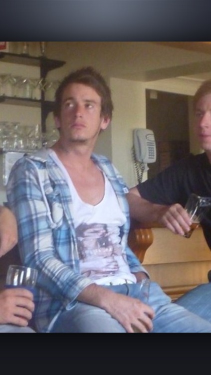 gayamateurclub:  Like amateur guys? Like to exhibit to the world?? Like to show what you’ve got good? THIS IS YOUR CLUB! Follow the Gay Amateur Club. http://gayamateurclub.tumblr.com/ Submit your pics guys!