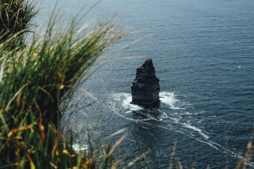 northwezt:Cliffs of Moher, Ireland.Flickr / Instagram