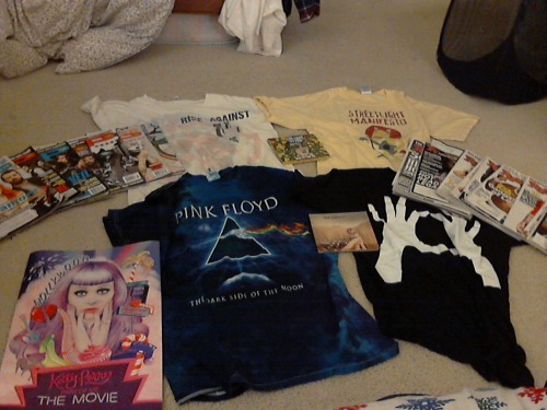 this is all the band merch i havePink floyd tshirtrise against shirtstreetlight manifesto shirt30h!3