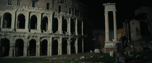 The Man from U.N.C.L.E.・ ・ ・Director: Guy RitchieDirector of Photography: John Mathieson