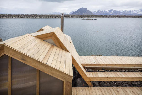 weandthecolor:  A Seaside Sauna in NorwayThis sauna was designed by  The Scarcity