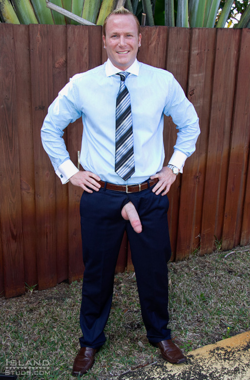 DicksOut
