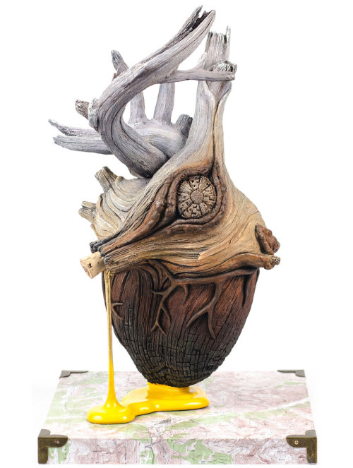 tobeywankenobi:sffan:culturenlifestyle:Impressive Ceramic Sculptures by Christopher David White Look