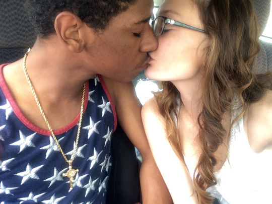 sadist58:  blackownednakedbitch:  blackcockhoe:  inpraiseofallblackmen:  Another