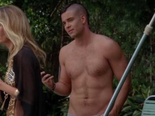 Porn Pics Actor Mark Salling half naked