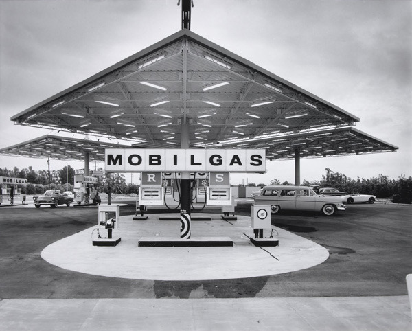 nothingexceedslikeexcess:  woollymuffler:  Mobil Gas Station in Long Beach  Long