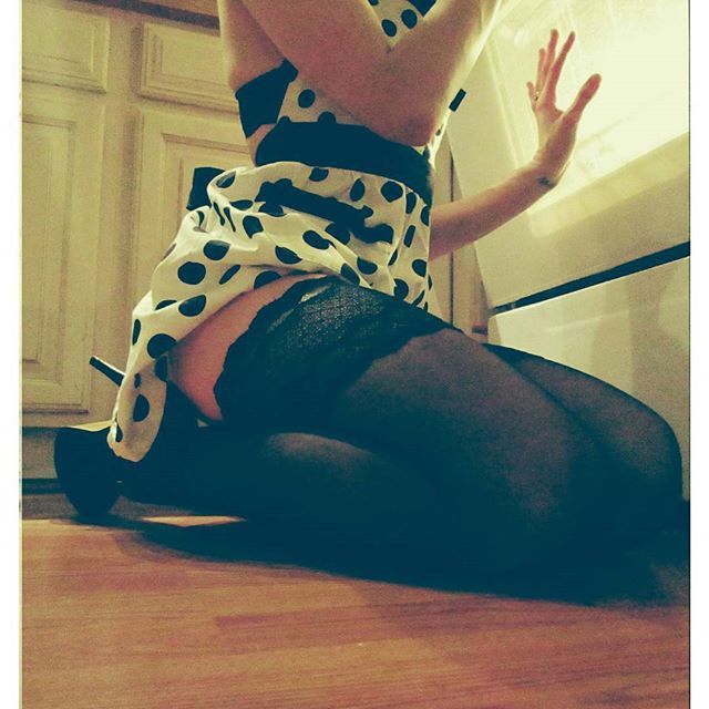 NYLON, LEGS, PANTYHOSE