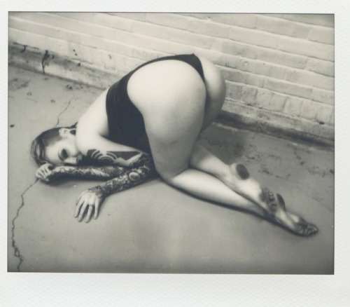 Model| @justinemariemodel . . Images| @fivefootliving &amp; @n0tf0rsa1e_6 . . #polaroid #spectra