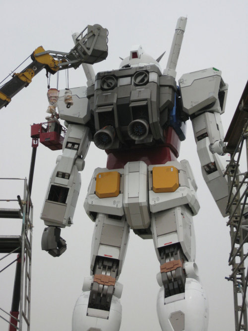 kimutakus:Gundam RX-78 2 Life-sized Statue