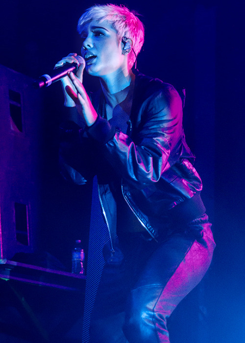 motherhalsey:  11/09/15