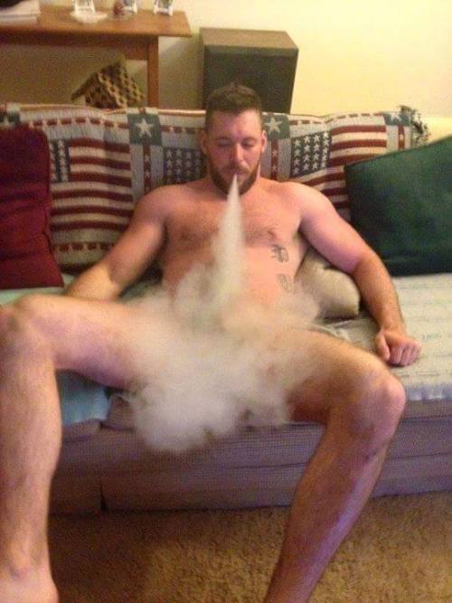 domnator2:  Gotta love a man who vapes.  
