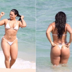 supaman410:  It’s Latina Thursday. #latinathursday #latinbeauty #curvy #latina #thicklatina #bigbootylatina #thickthighs #plumpbooty  (at World of Curves)