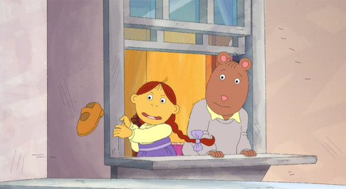 Muffy discovers the power of the chancla.