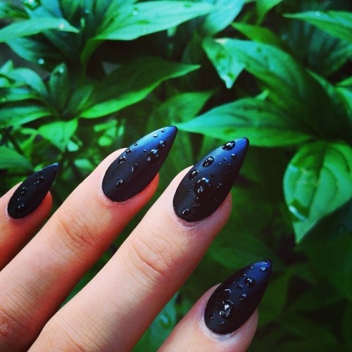 redlipsticksmears:  ukrainiangirlfriend:  marie-christine:  “After rain” look, using shiny top coat drops over matte finish.  YAS  I’M FUCKED UP 
